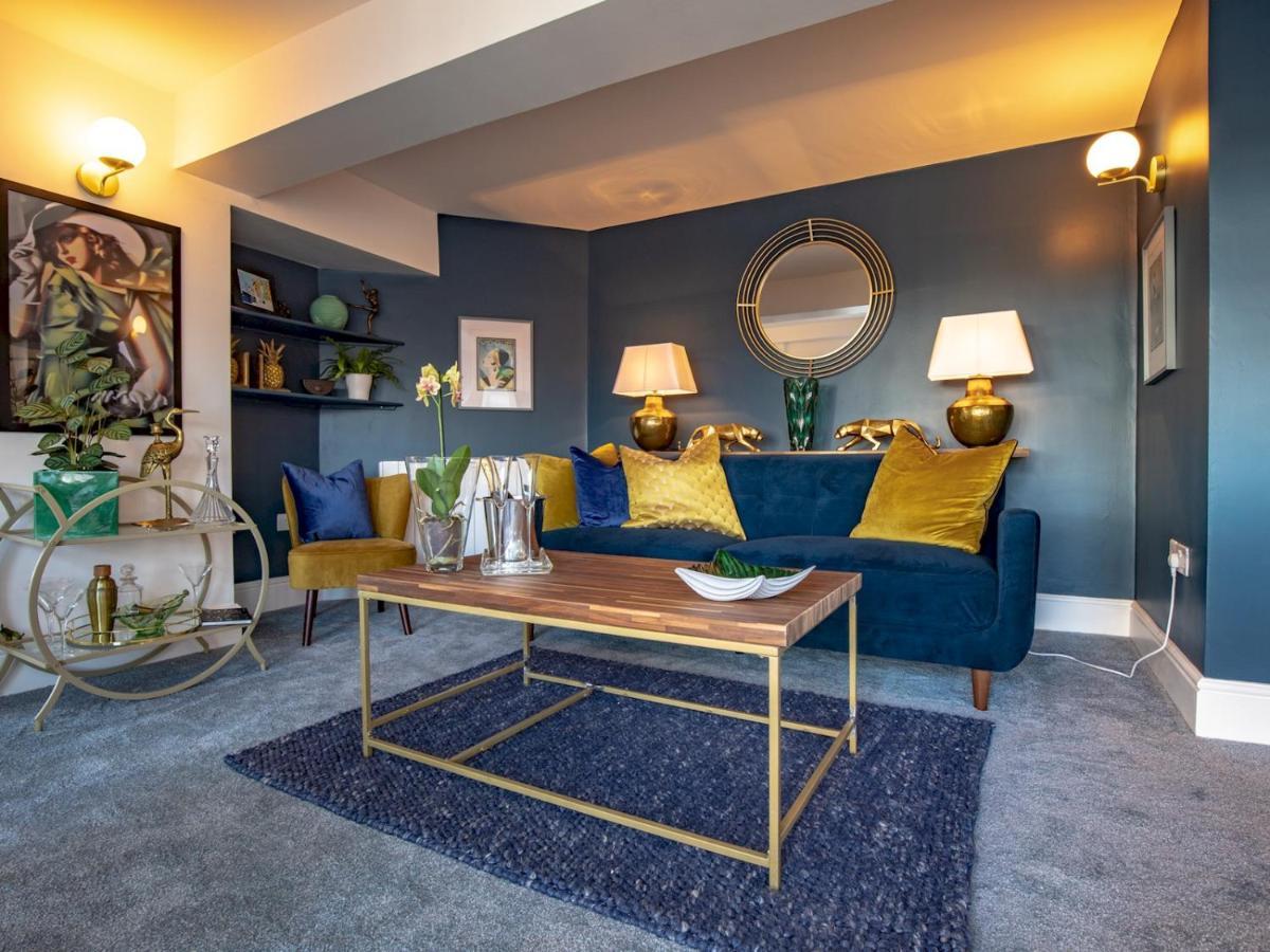 Pass The Keys Art Deco Inspired Apartment With Roof Top Views 슈루즈버리 외부 사진